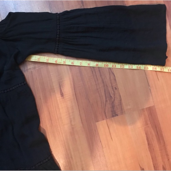 umgee black large  bell sleeve shoulderless top - Picture 4 of 6